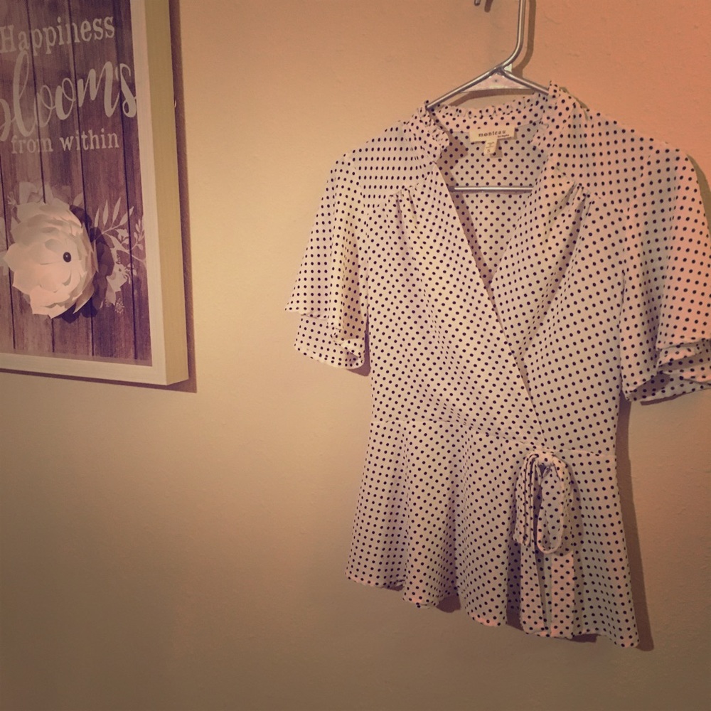 Monteau white with black polka dots vintage blouse